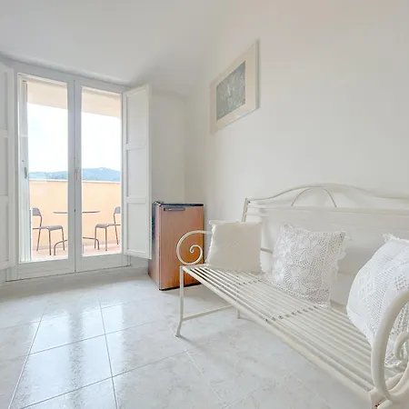 بيت ضيافة Con Balcone Wifi Ac Mare A 400mt *
